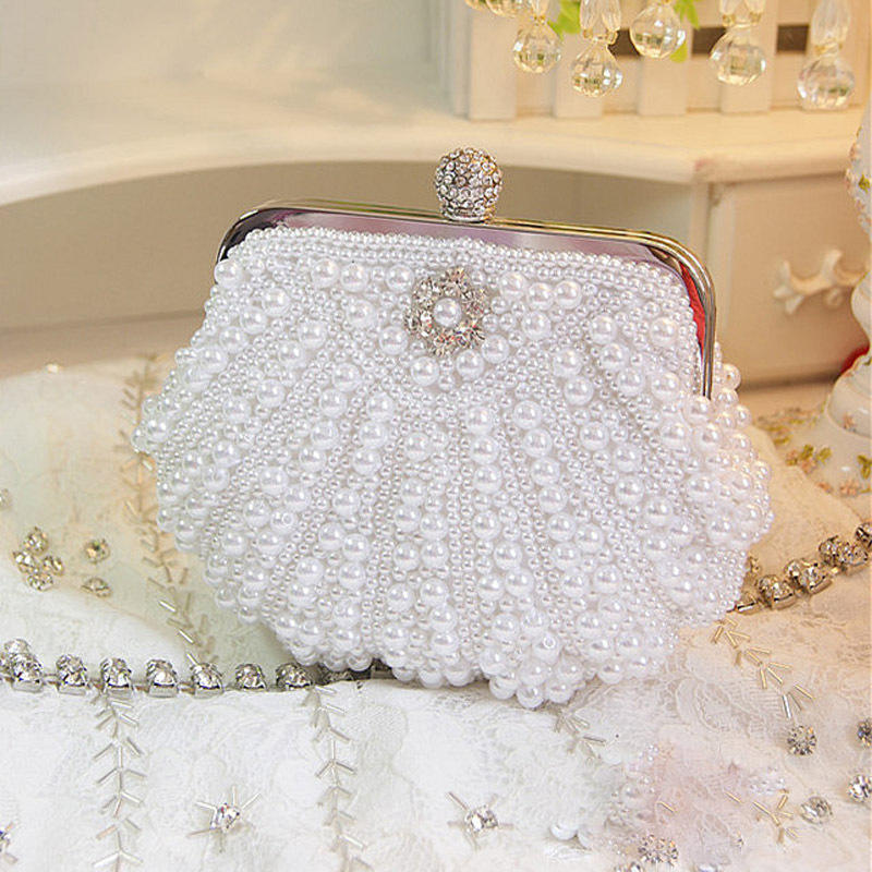 Luxury Bags Direct - Pochette de luxe en perles festonnées,