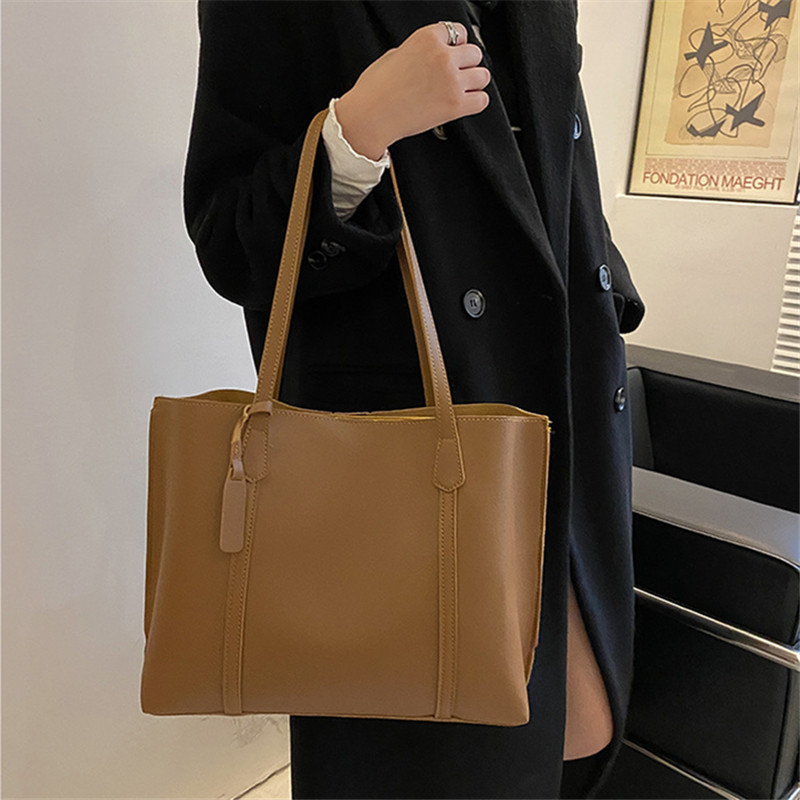 Sac fourre-tout classique en s - Luxury Bags 2026 avis et prix