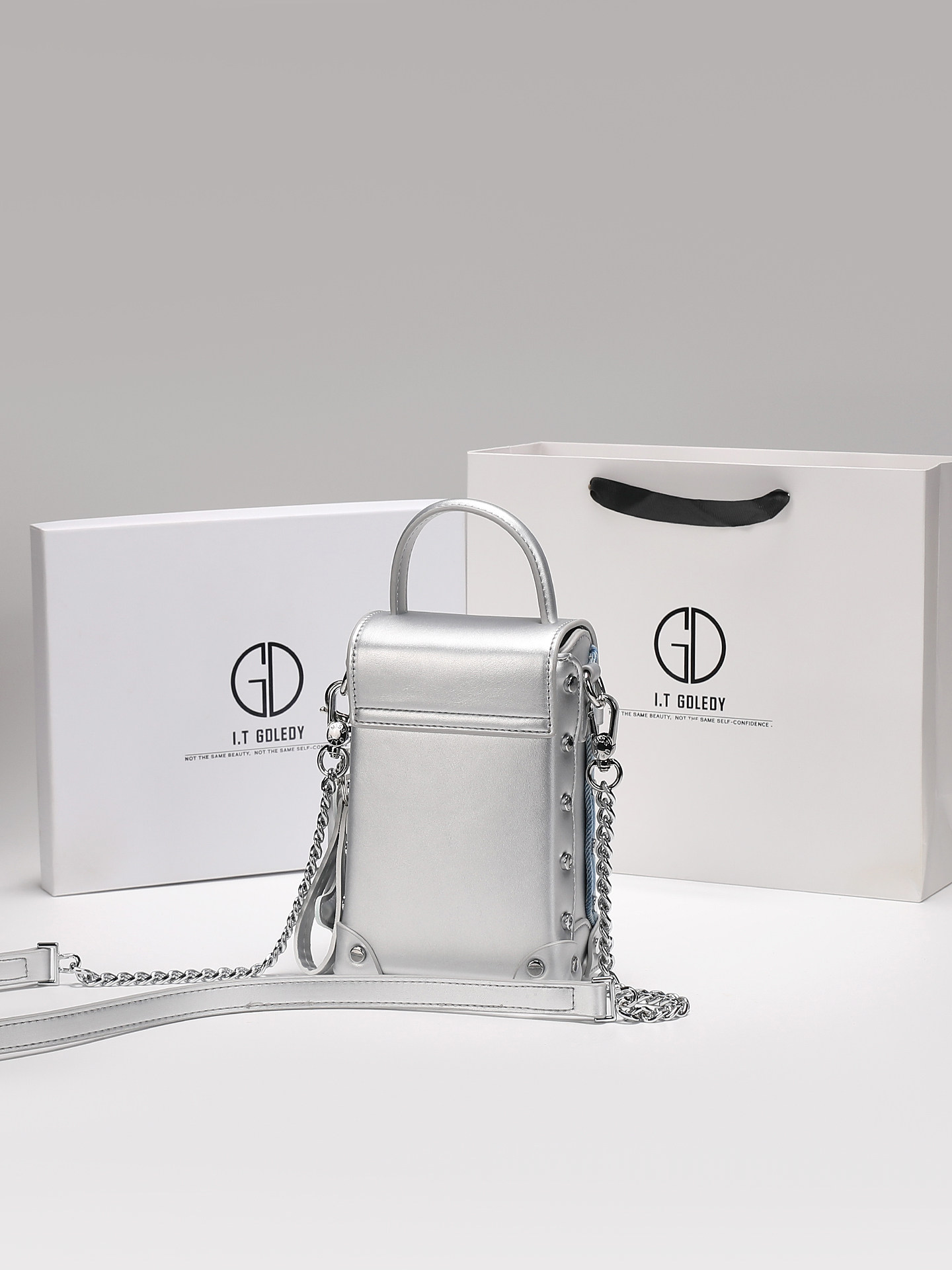 Sac à main de luxe et spécial  - Luxury Bags Denim avis et prix