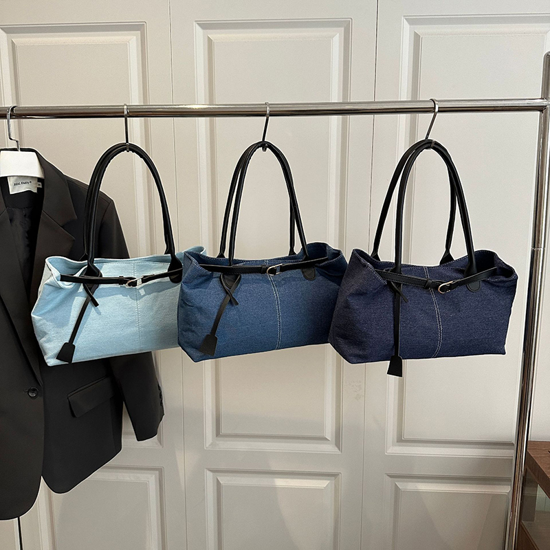 Sacs en jean de créateur, gran - Luxury Bags Denim avis et prix