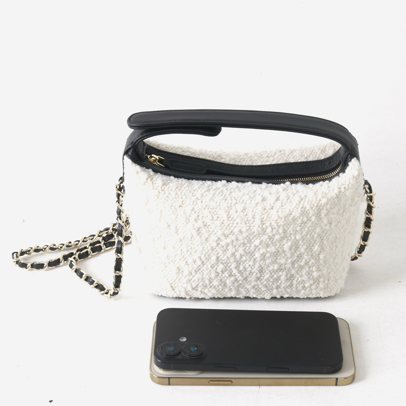 Mini sacs hobos classiques en  - Luxury Bags 2026 avis et prix